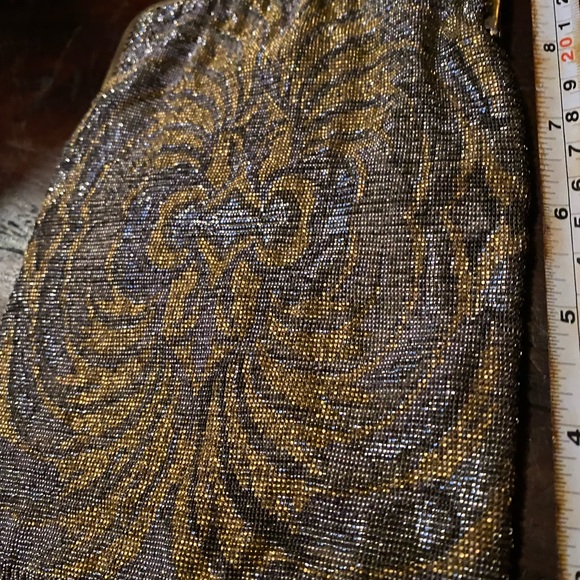 Passing a true treasure left to me. 90 years old or more wonderful condition - Picture 6 of 6